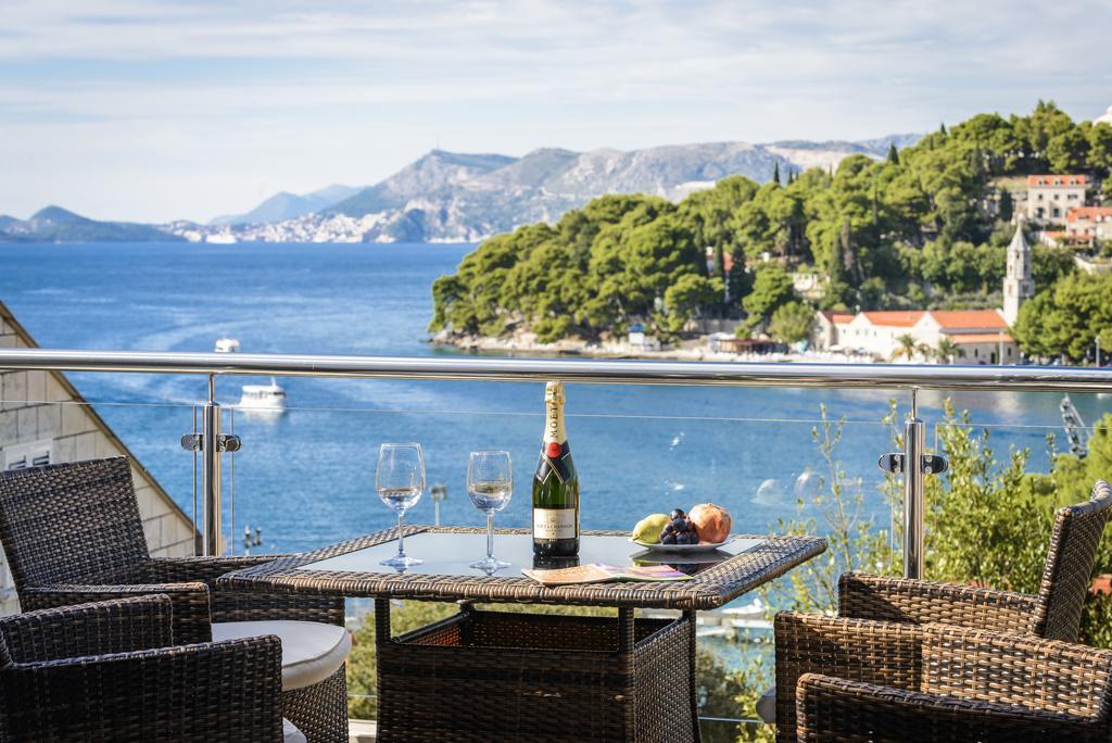 Niko Cavtat
